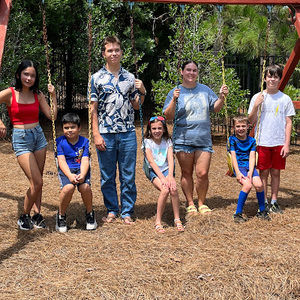 Meet your Posher, Lee